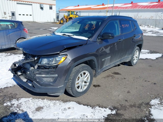 3C4NJCAB9JT271521 Jeep Compass Sport