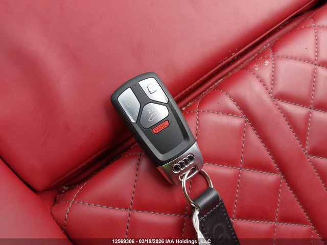 WAUB4CF55SA017887 Audi S5 Prestige