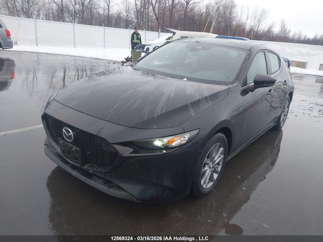 JM1BPALLXM1348324 Mazda 3 Preferred