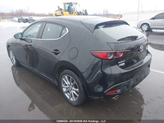JM1BPALLXM1348324 Mazda 3 Preferred
