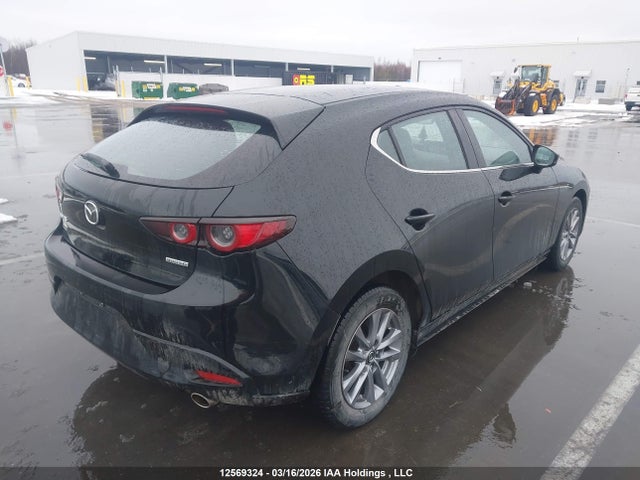 JM1BPALLXM1348324 Mazda 3 Preferred