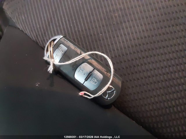 3MZBN1K79JM242923 Mazda 3 SPORT