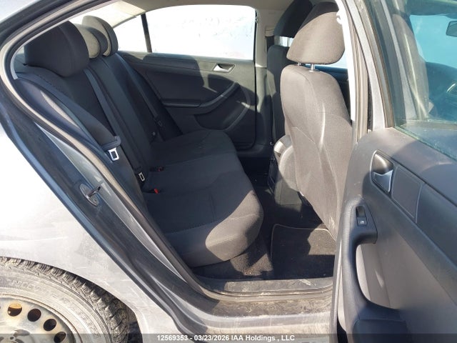 3VW1K7AJ6EM253923 Volkswagen Jetta 2.0l Trendline/2.0l Trendline+