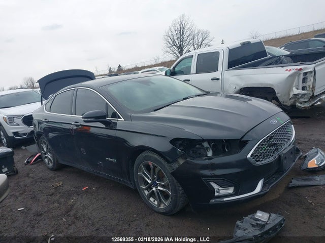 Продажа на аукционе авто 2019 Ford Fusion Hybrid Titanium, vin: 3FA6P0RU1KR155547, номер лота: 12569355