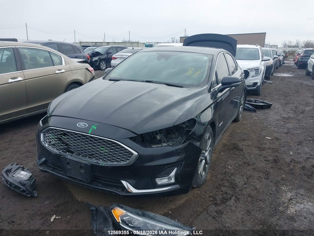 Продажа на аукционе авто 2019 Ford Fusion Hybrid Titanium, vin: 3FA6P0RU1KR155547, номер лота: 12569355