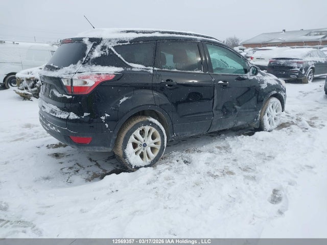 2017 Ford Escape S მანქანა იყიდება აუქციონზე, vin: 1FMCU0F7XHUB92825, აუქციონის ნომერი: 12569357
