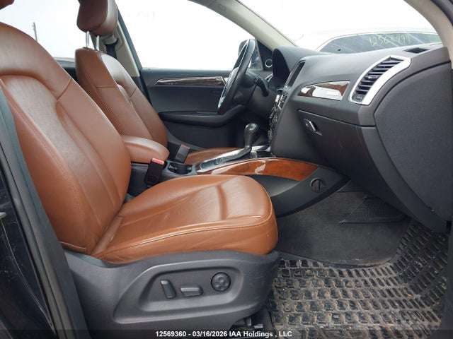 2012 Audi Q5 Premium Plus მანქანა იყიდება აუქციონზე, vin: WA1LKCFP0CA043307, აუქციონის ნომერი: 12569360