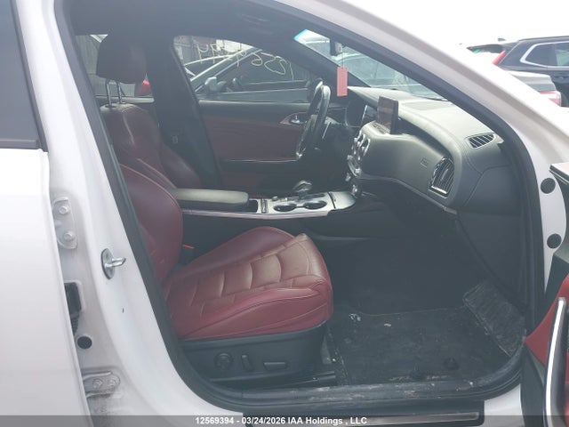 KNAE55LC4N6118404 KIA Stinger