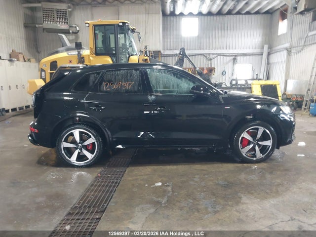WA1EAAFY2S2021021 Audi Q5 Premium Plus 45