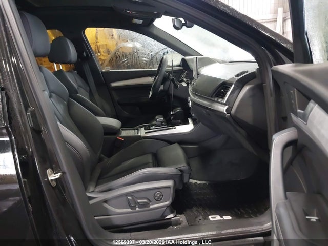 WA1EAAFY2S2021021 Audi Q5 Premium Plus 45