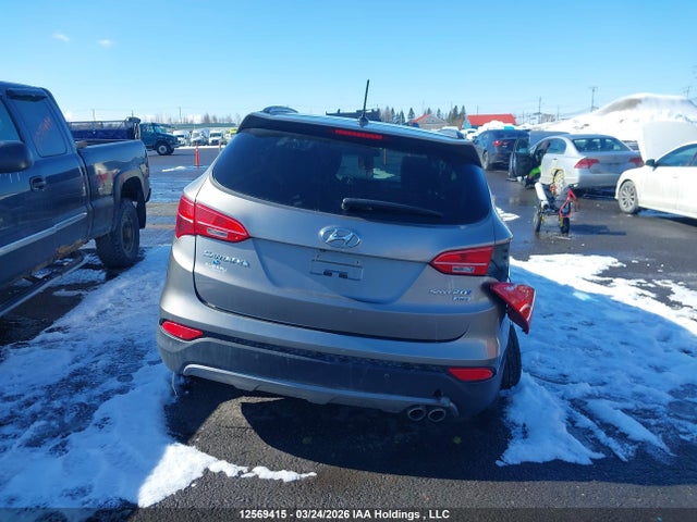 5XYZUDLA1FG269716 Hyundai Santa Fe Sport 2.0t Se