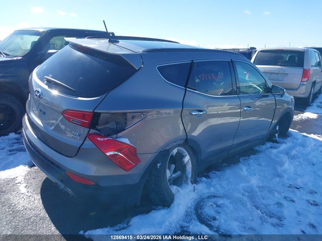 5XYZUDLA1FG269716 Hyundai Santa Fe Sport 2.0t Se