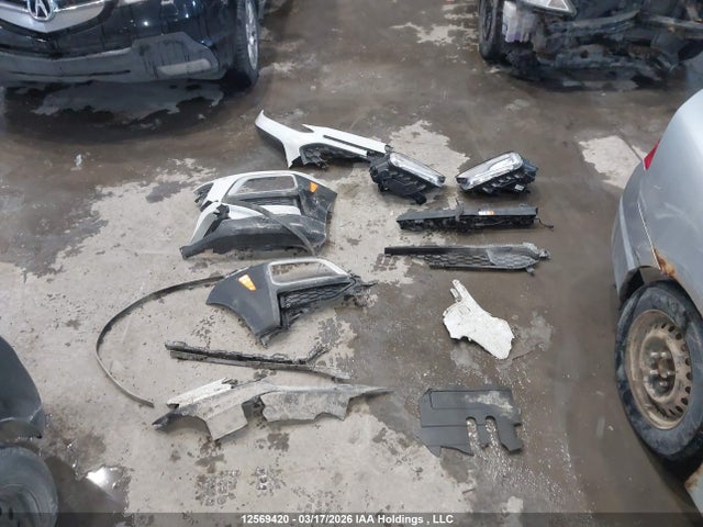 KM8K1CAA6MU701344 Hyundai Kona Essential Awd