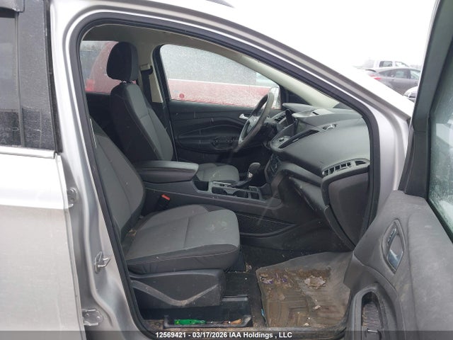 1FMCU9G98HUC05012 Ford Escape