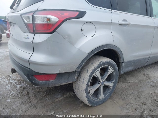 1FMCU9G98HUC05012 Ford Escape