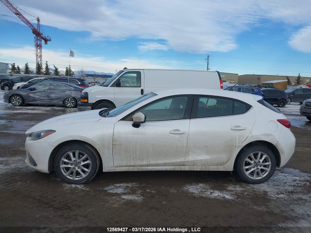 3MZBM1L7XGM299917 Mazda 3 TOURING