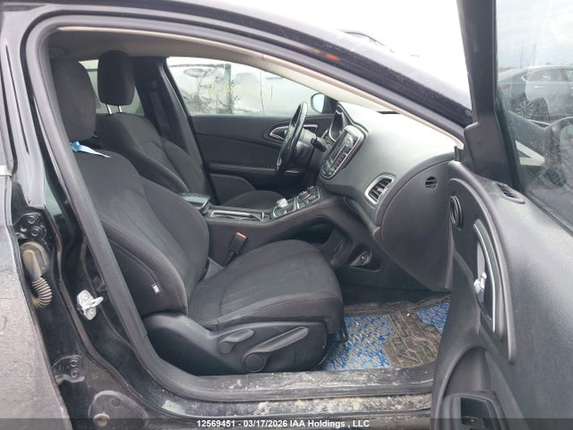 12569451 :رقم المزاد ، 1C3CCCAB1GN140470 vin ، 2016 Chrysler 200 Limited مزاد بيع