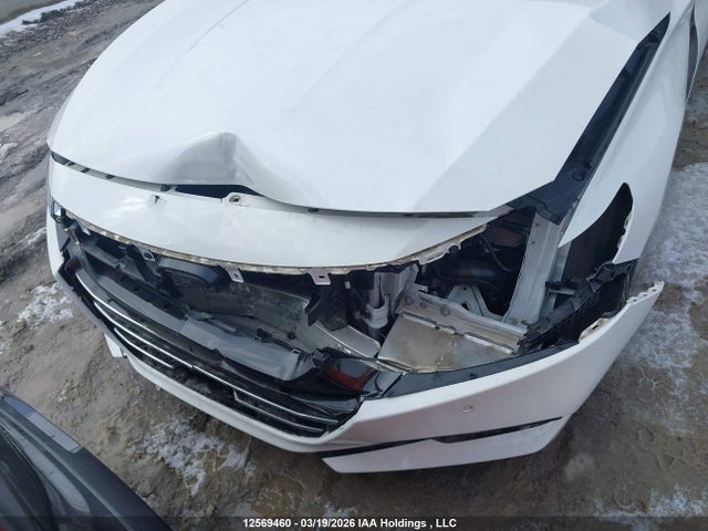 1HGCV1F93NA800689 Honda Accord Touring 1.5t