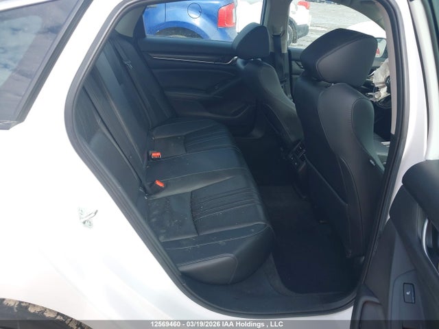 1HGCV1F93NA800689 Honda Accord Touring 1.5t