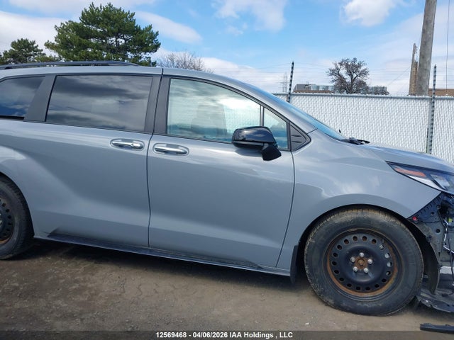 5TDGSKFC8SS206981 Toyota Sienna Xse 7-passenger