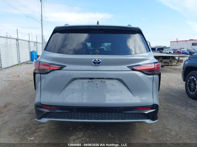 5TDGSKFC8SS206981 Toyota Sienna Xse 7-passenger