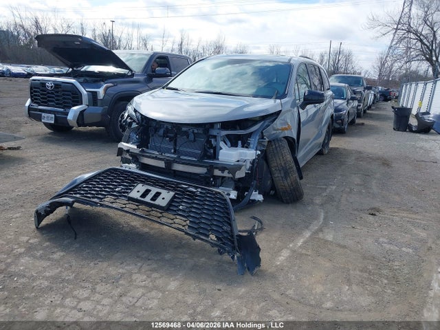 5TDGSKFC8SS206981 Toyota Sienna Xse 7-passenger