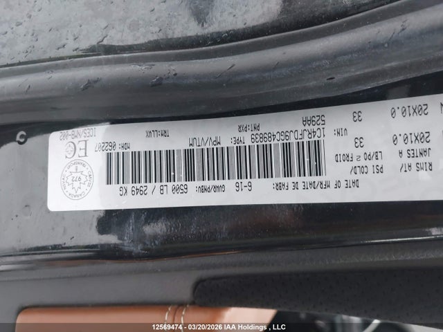 1C4RJFDJ9GC489839 Jeep Grand Cherokee Srt