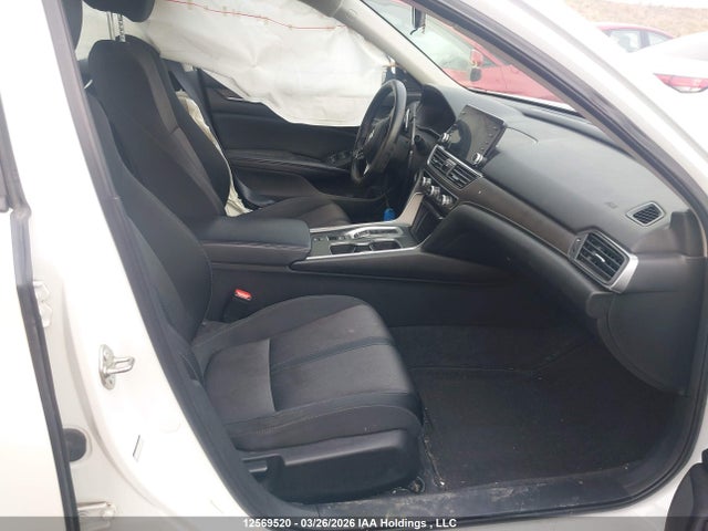 1HGCV3F7XJA800127 Honda ACCORD HYBRID