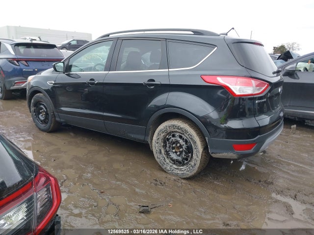 1FMCU0GX3EUD11356 Ford ESCAPE SE