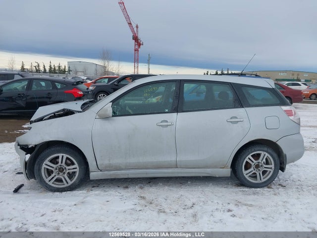 12569528 :رقم المزاد ، 2T1KR32E16C606236 vin ، 2006 Toyota Matrix Xr/xrs مزاد بيع