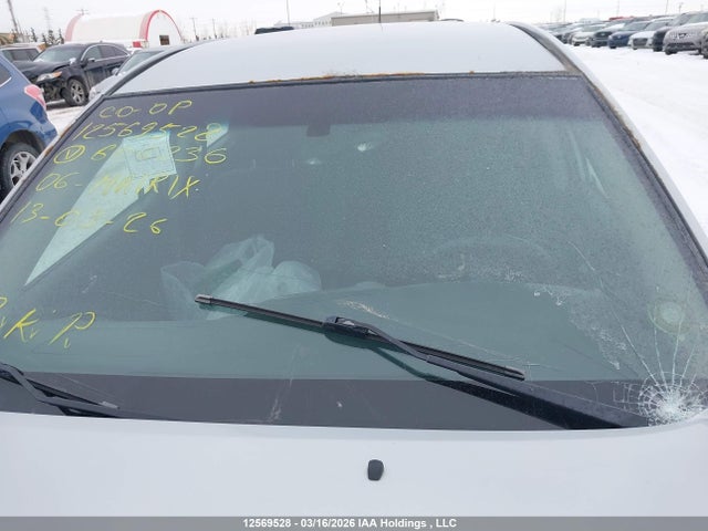 12569528 :رقم المزاد ، 2T1KR32E16C606236 vin ، 2006 Toyota Matrix Xr/xrs مزاد بيع