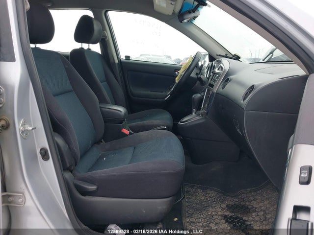 12569528 :رقم المزاد ، 2T1KR32E16C606236 vin ، 2006 Toyota Matrix Xr/xrs مزاد بيع