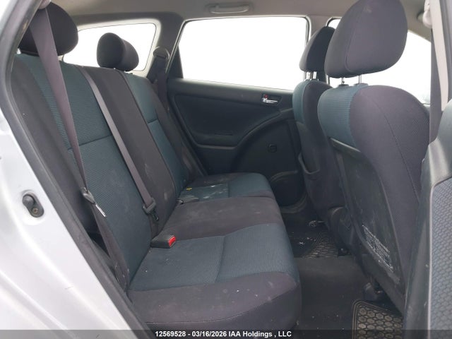 12569528 :رقم المزاد ، 2T1KR32E16C606236 vin ، 2006 Toyota Matrix Xr/xrs مزاد بيع