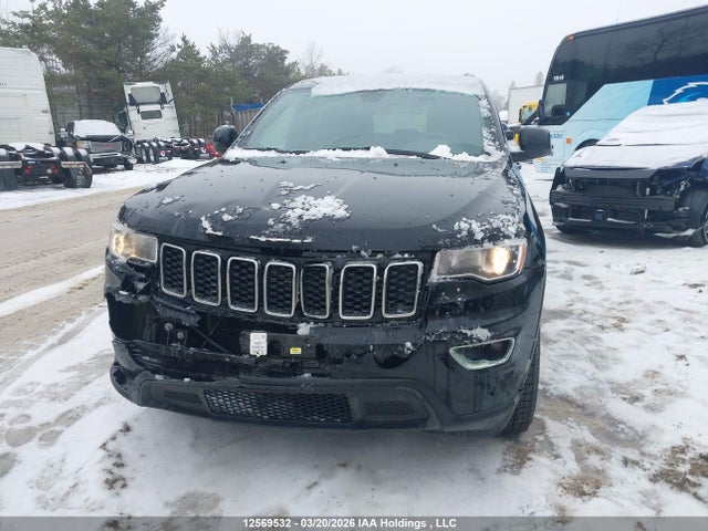 1C4RJFAG8JC364914 Jeep Grand Cherokee Laredo