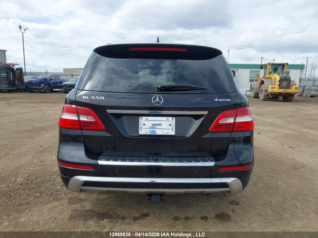 12569538 :رقم المزاد ، 4JGDA7DB7CA056546 vin ، 2012 Mercedes-benz Ml 550 4matic مزاد بيع