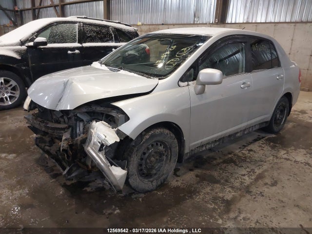 2007 Nissan Versa 1.8s მანქანა იყიდება აუქციონზე, vin: 3N1BC11E97L418735, აუქციონის ნომერი: 12569542
