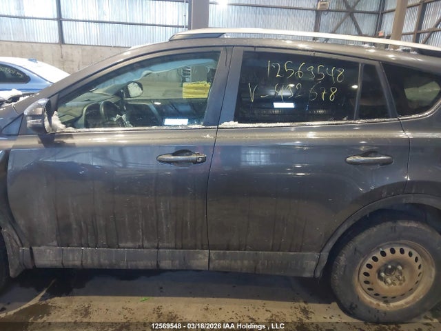 2T3ZFREV3JW492678 Toyota RAV4 LE