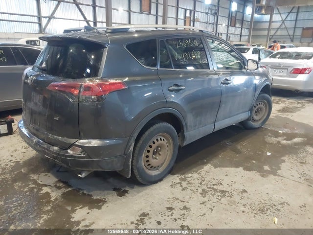 2T3ZFREV3JW492678 Toyota RAV4 LE