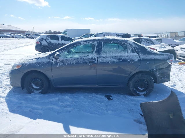 12569554 :رقم المزاد ، 2T1BU4EE7DC017835 vin ، 2013 Toyota Corolla S/le مزاد بيع