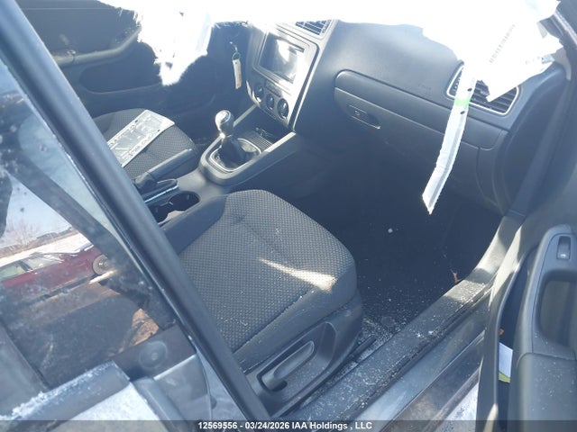 3VW1K7AJ5EM253900 Volkswagen JETTA S