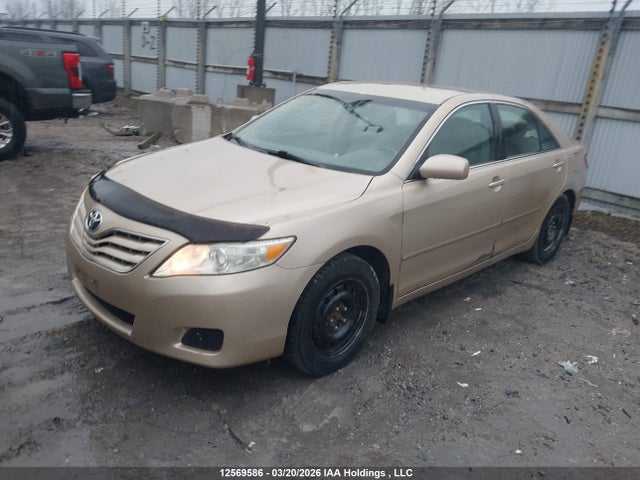 2010 Toyota Camry Le მანქანა იყიდება აუქციონზე, vin: 4T1BF3EK6AU503847, აუქციონის ნომერი: 12569586