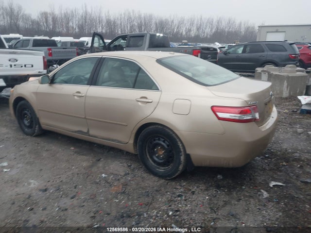2010 Toyota Camry Le მანქანა იყიდება აუქციონზე, vin: 4T1BF3EK6AU503847, აუქციონის ნომერი: 12569586