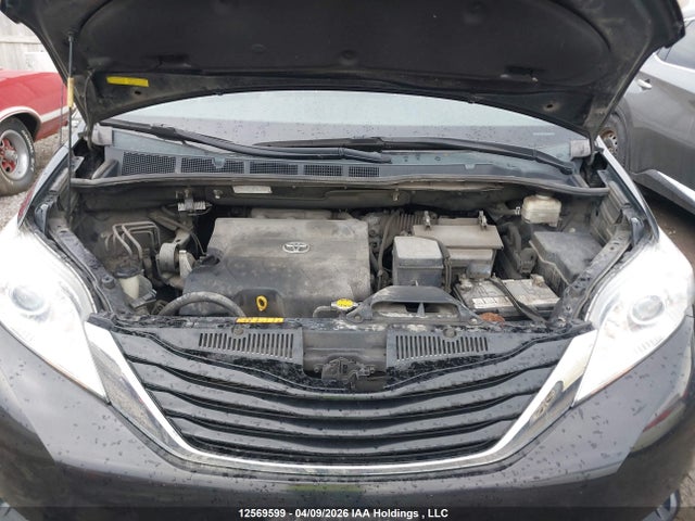 2011 Toyota Sienna Le V6 მანქანა იყიდება აუქციონზე, vin: 5TDKK3DC4BS130811, აუქციონის ნომერი: 12569599