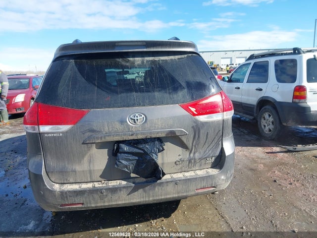Продаж на аукціоні авто 2014 Toyota Sienna Xle 7 Passenger, vin: 5TDDK3DC7ES088499, номер лоту: 12569620