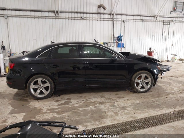 Audi A3 PREMIUM 2018 WAUB8GFF6J1076952 Image 14