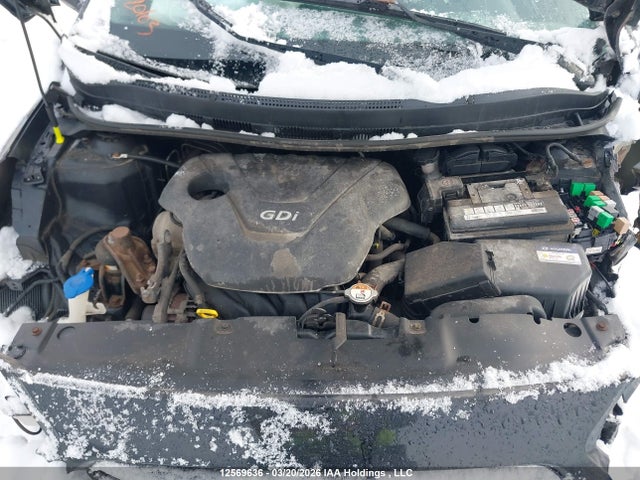 KMHCT5AE7GU286794 Hyundai ACCENT SE