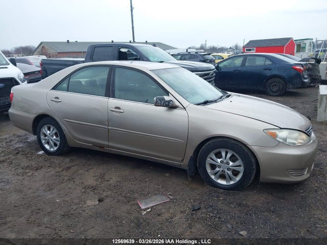 Aukcja sprzedaży 2005 Toyota Camry Le/xle/se, vin: 4T1BE32K75U060363, numer aukcji: 12569639