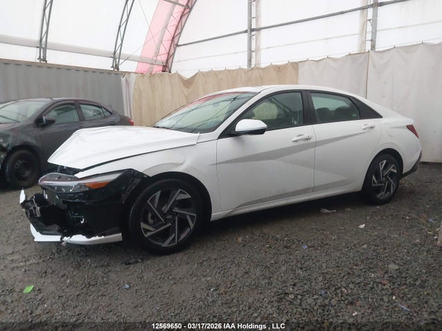 KMHLM4DG6SU004996 Hyundai Elantra Preferred With Tech Package