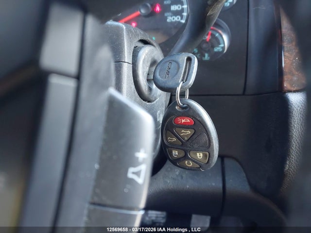 12569658 :رقم المزاد ، 1GKS2MEF3DR152870 vin ، 2013 Gmc Yukon Xl 1500 Denali مزاد بيع