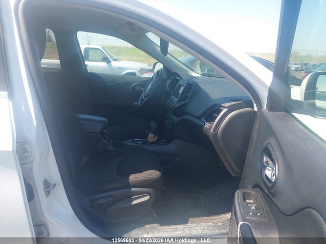 Продажа на аукционе авто 2019 Jeep Cherokee North, vin: 1C4PJMCB0KD279736, номер лота: 12569683